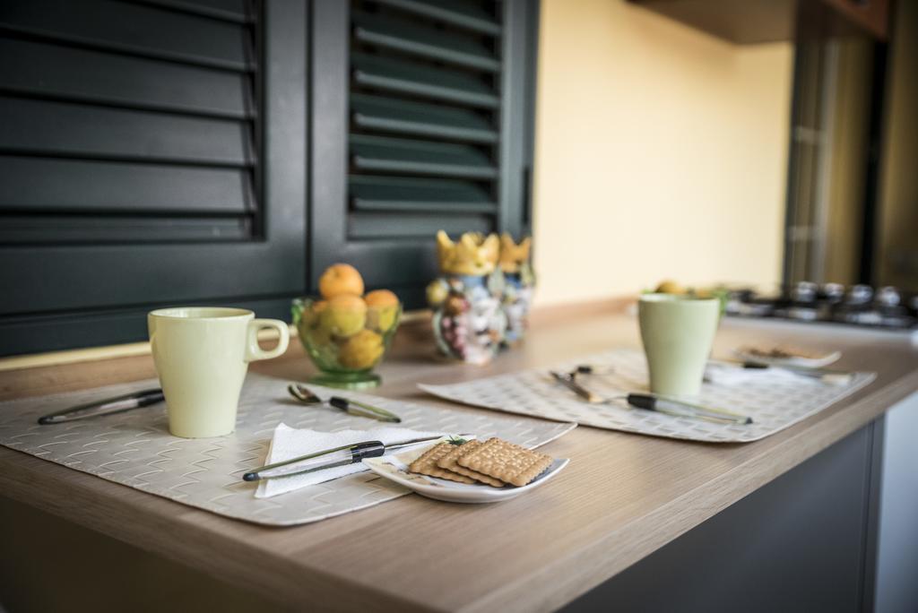 La Maison Jardin Apartment Taormina Room photo